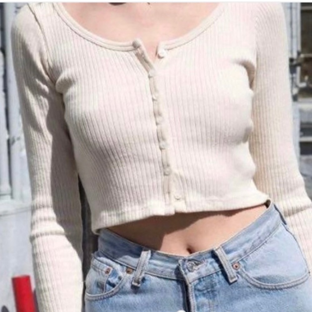 Brandy Melville Zelly long sleeve beige button top
